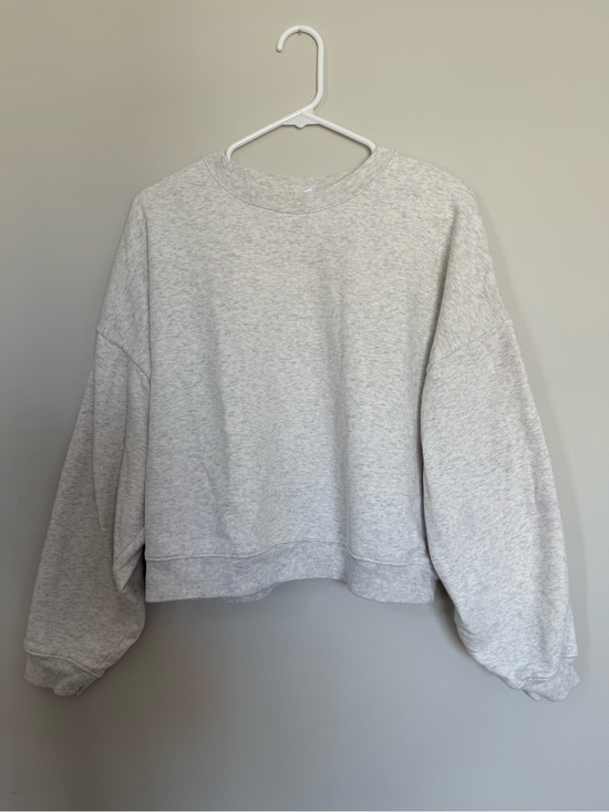 GAP Tops - GAP Light Gray Cropped Crewneck Sweatshirt
